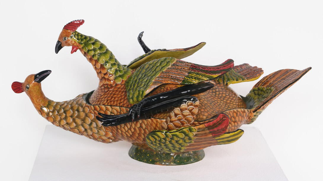 Ardmore, Mating cranes vessel by sculptor Victor Shabalala and painter Roux Gwala, 2005. Courtesy of Contemporary Art Matters