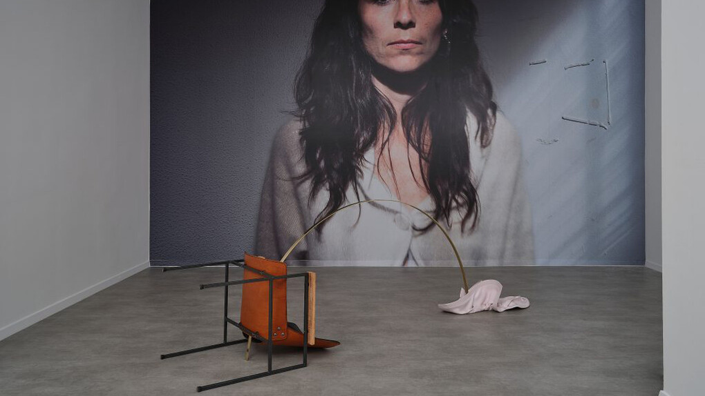 Various artists, Dear father, exhibition view. Courtesy of Ravnikar Projects