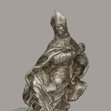 Giovani Battista Foggini, San Cerbone (dal Reliquiario dei Santi Protettori della Toscana), argento fuso e cesellato; altezza cm 9. Firenze, Museo degli Argenti (dettaglio)