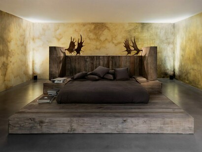 Rust never sleeps, exhibition view. Courtesy of Carpenters Workshop Gallery