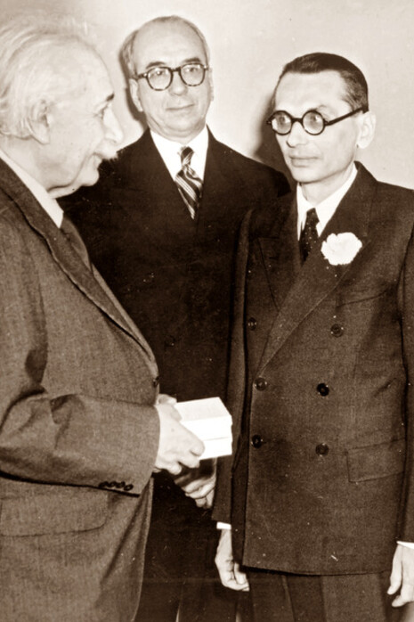 La sua amicizia con Albert Einstein è leggendaria: i due passeggiavano spesso insieme discutendo di fisica, filosofia e matematica