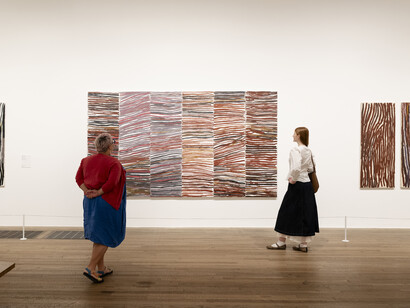 Emily Kam Kngwarray, exhibition view. Courtesy of Tate Modern