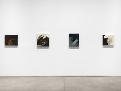 Garnets on the boulder. Jay DeFeo paintings of the 1980s, exhibition view. Courtesy of Paula Cooper Gallery