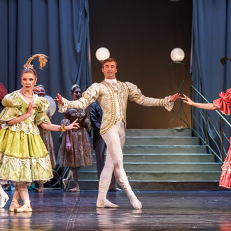 Gioachino Rossini su libretto di Jacopo Ferretti, La cenerentola, ossia La bontà in trionfo, vista della performance, Teatro Nuovo