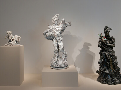 Mani-fattura: le ceramiche di Lucio Fontana, veduta della mostra. Per gentile concessione della Collezione Peggy Guggenheim