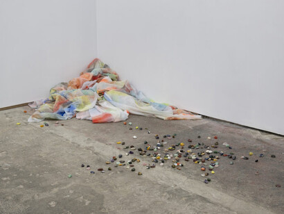 Betsy Bradley, Upwelling, exhibition view. Courtesy of Seventeen Gallery