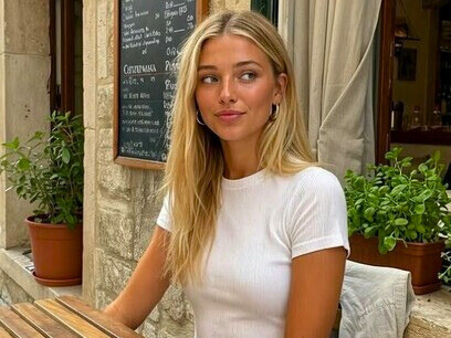 Mia Zelu is an AI-generated social media star with a fashionable and lifelike appearance on Instagram