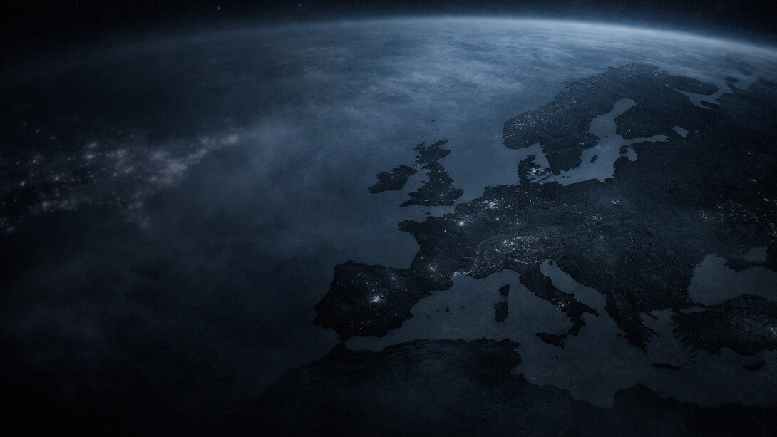 Europe alone in the dark as the United States drifts away