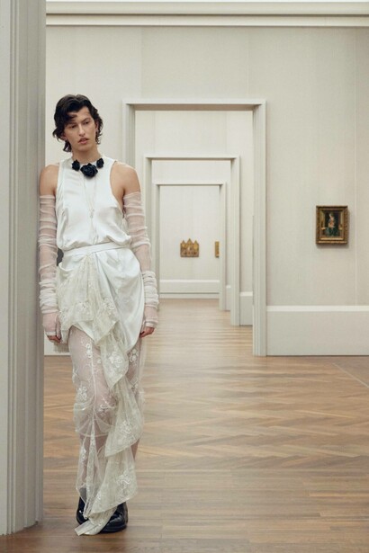 Fotoshooting für die Berliner Salons in der Gemäldegalerie 2025, gestaltet von Alexander Gigl. Mit freundlicher genehmigung der Gemäldegalerie