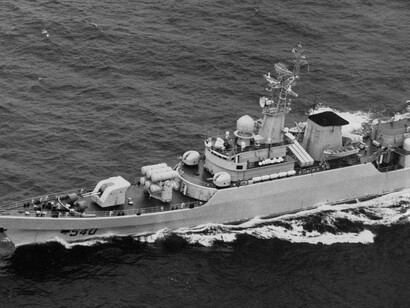 Port bow view of the Chinese Navy Jiangwei-class frigate Huiman (F-540) underway