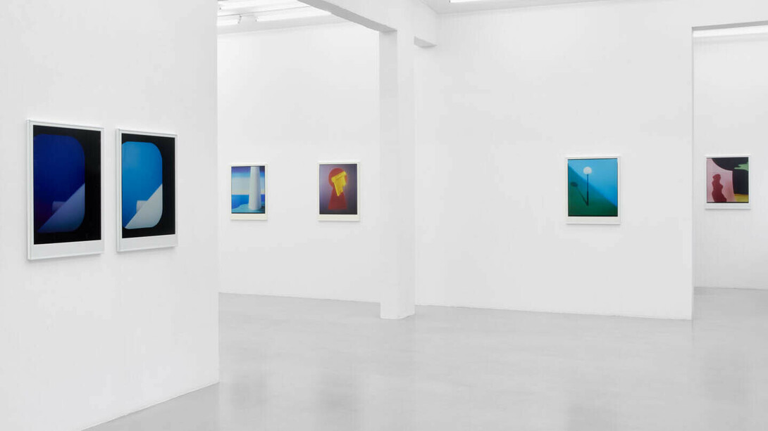 João Maria Gusmão, Day for night. Clownwork and a pale horse, ausstellungsansicht. Mit freundlicher genehmigung der Sies + Höke Galerie