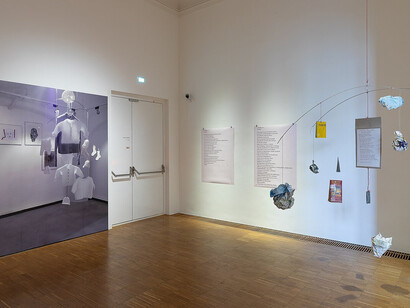 Johannes Zechner und Pedro Serrano, Camuflajes, ausstellungsansicht. Mit freundlicher genehmigung der Neuen Galerie Graz