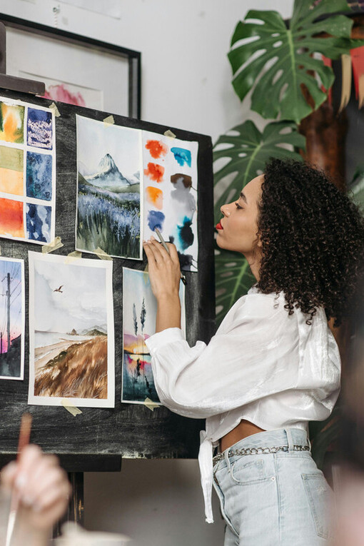 La creación artística se transforma con la inteligencia artificial, que abre nuevos caminos de expresión y memoria