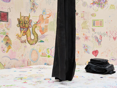 Oscar Murillo, Espíritus en el pantano, vista de exhibición. Cortesía del Museo Tamayo