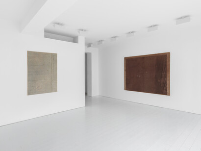 Lawrence Calver, In focus, exhibition view. Courtesy of De Brock Gallery