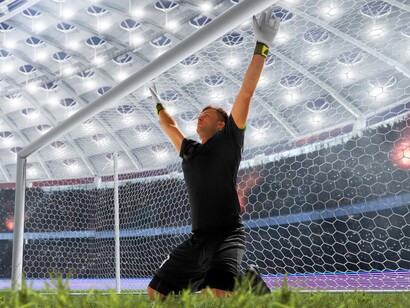 Ogni grande squadra ha bisogno di un portiere che sia affidabile, carismatico e capace di trasformare momenti critici in leggende sportive