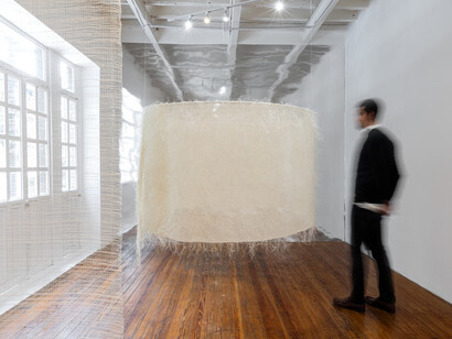 Marie Hazard, L'ombre qui tisse en moi, vue de l'exposition. Avec l'aimable autorisation de la Galería Mascota