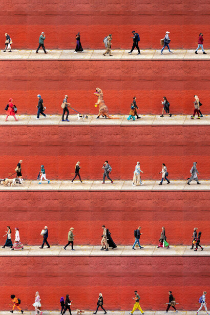 Xan Padrón, Time lapse. Halloween in the West Village, 2022. Courtesy of Benrubi Gallery