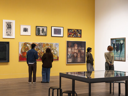 Various artists, Nigerian modernism, exhibition view. Courtesy of Tate Modern