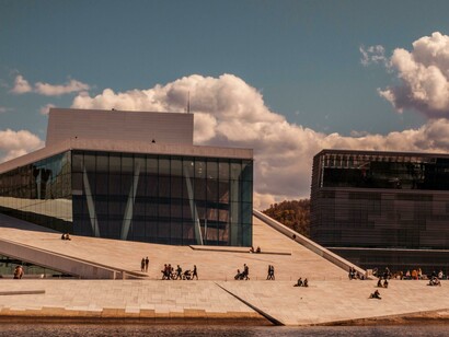 The design for the Oslo Opera House was inspired by Norwegian traditions