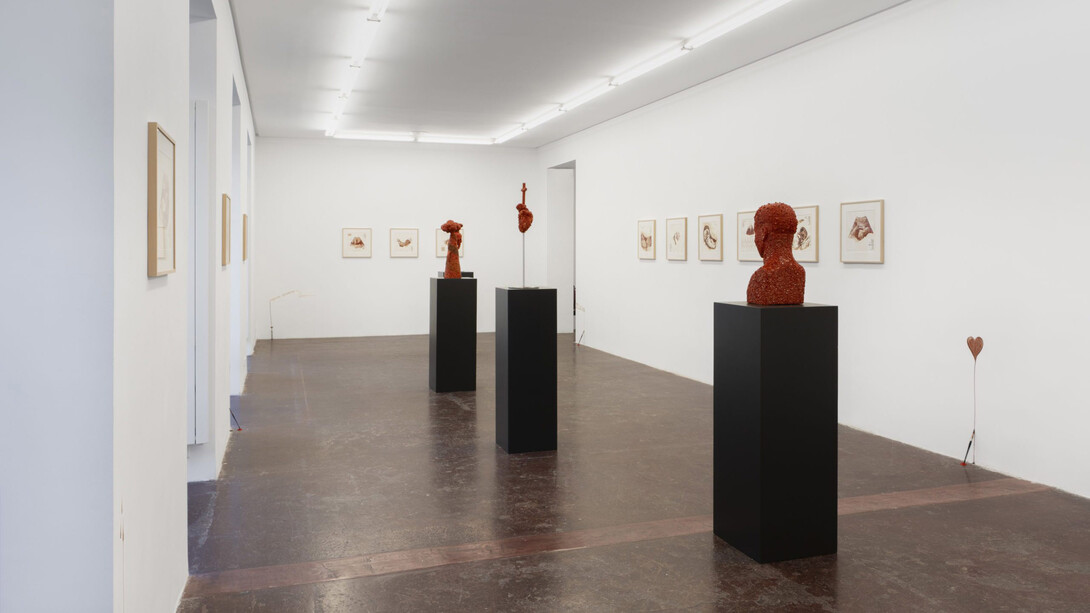 Jan Fabre, La materialización del amor, vista de exhibición. Cortesía de la Galería NF/Nieves Fernández