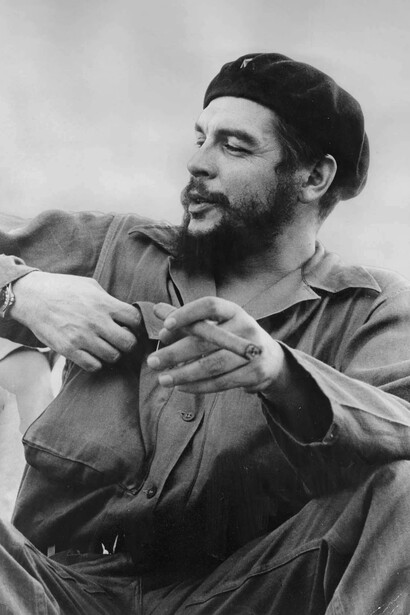 En cada ataque de asma que lo dejaba sin aliento, el Che reafirmaba su disciplina y su compromiso político, avanzando aun cuando su propio cuerpo parecía traicionarlo