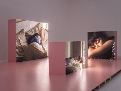 Roman Khimei and Yarema Malashchuk, Pedagogies of war, exhibition view. Courtesy of Museo Thyssen-Bornemisza