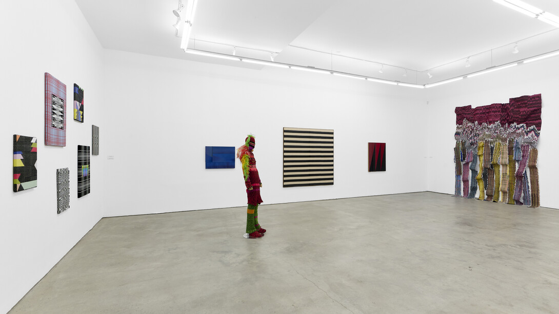 Various artists, Thread count, exhibition view. Courtesy of The Hole