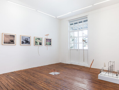 Marie Hazard, L'ombre qui tisse en moi, vue de l'exposition. Avec l'aimable autorisation de la Galería Mascota