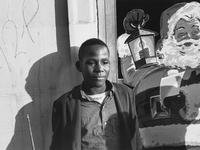 Lee Friedlander, Northeastern United States (detail), 1966. © Lee Friedlander, Courtesy Fraenkel Gallery, San Francisco and Luhring Augustine, New York, at Deborah Bell Photographs, New York