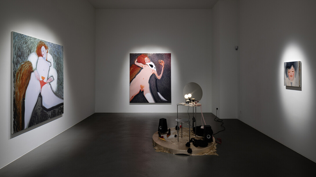 Sofia Mitsola, Psyche of fae O, exhibition view. Courtesy of Galerie Eva Presenhuber