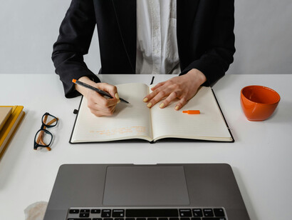 La comodidad de lo recomendado puede reducir el margen de exploración, error y aprendizaje que define la experiencia humana