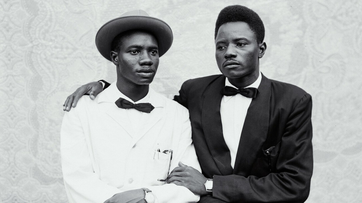 Seydou Keíta, Untitled portrait, 1948 - 1954. Courtesy of Danziger Gallery