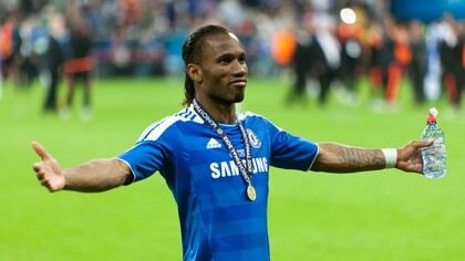 Didier Drogba tras la coronación del Chelsea FC contra el FC Bayern München en la UEFA Champions League, 2012