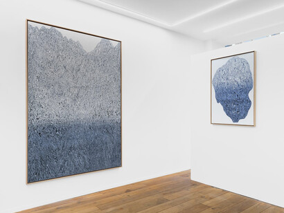 Various artists, Edge of control, exhibition view. Courtesy of Galerie Sept