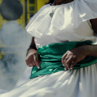 Gê Viana, Radiola de promessa (film still, detail), 2025. Courtesy of the artist and Whitechapel Gallery