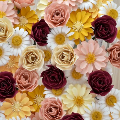 Sempre più spesso i paper florist collaborano con designer e wedding planner per eventi unici. Nella foto una serie di fiori di carta creati da Silvia Raga
