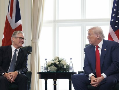 Prime Minister Keir Starmer meets with US President Donald Trump at Trump Turnberry golf course, July 2025