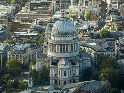 The dome of St. Paul’s, towering over the city and housing an acoustic marvel engineered centuries ago