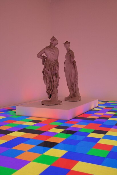 Piotr Uklański, Faux amis, veduta della mostra. Cortesia della Pinacoteca Agnelli