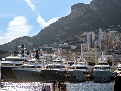 Sono stati esposti più di 120 super-yacht, dei quali circa il 60 % avevano meno di due anni, segno dell’importanza dell’evento come vetrina per novità e “world premieres”.  ©Monaco Yacht Show
