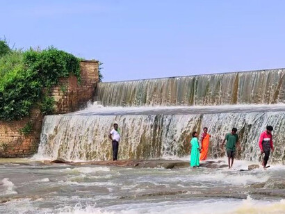 Manchenahalli Lake, located in Rayanakallu village, Karnataka, lies just 5 km from Dandiganahalli Dam and 12 km from Srinivasa Sagara Dam, India