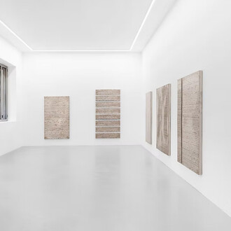 Matisse Mesnil, Sutura, exhibition view. Courtesy of Romero Paprocki