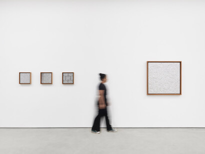 Gabriel de la Mora, Repetición diferencia, vista de exposição. Cortesia da Galeria Simões de Assis