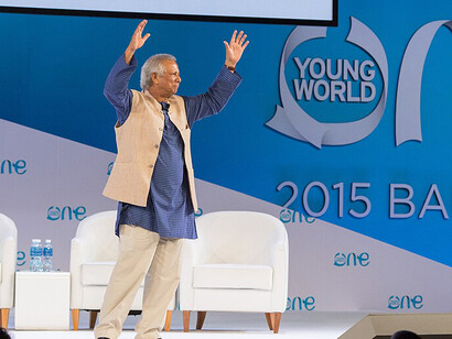 Dr. Muhammad Yunus speaking at the One Young World Summit in 2015, Thailand