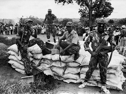 Mozambique había conquistado su independencia en 1975 tras liberarse de cinco siglos de colonialismo portugués, pero casi de inmediato quedó atrapado en una devastadora guerra civil