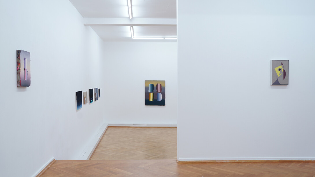 Various artists, Fields unbound, exhibition view. Courtesy of Bernhard Knaus Fine Art