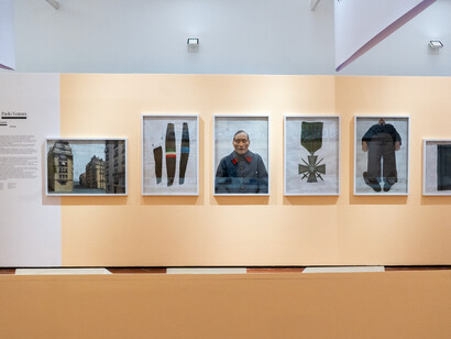 Artisti vari, Scrittura obliqua – Fotografia e poesia, vista dell’esposizione. Cortesia del Museo di Fotografia Contemporanea