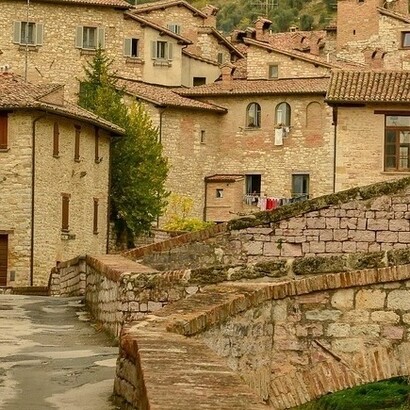 La protezione del patrimonio distante richiede anche politiche sostenibili, che tengano insieme conservazione e sviluppo delle comunità locali