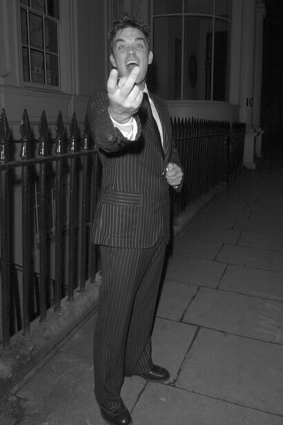 Alan Chapman, Robbie Williams. Courtesy of Cramer St Gallery